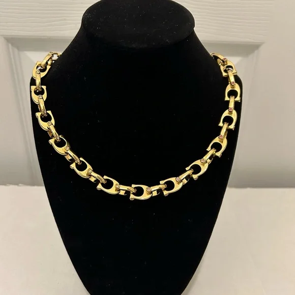 Coach Chunky Signature Chain Link Necklace With Light Pink Rhinestones. - Picture 3 of 6